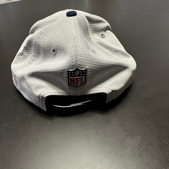 Dallas Cowboys Adjustable Cap - Picture 2 of 2